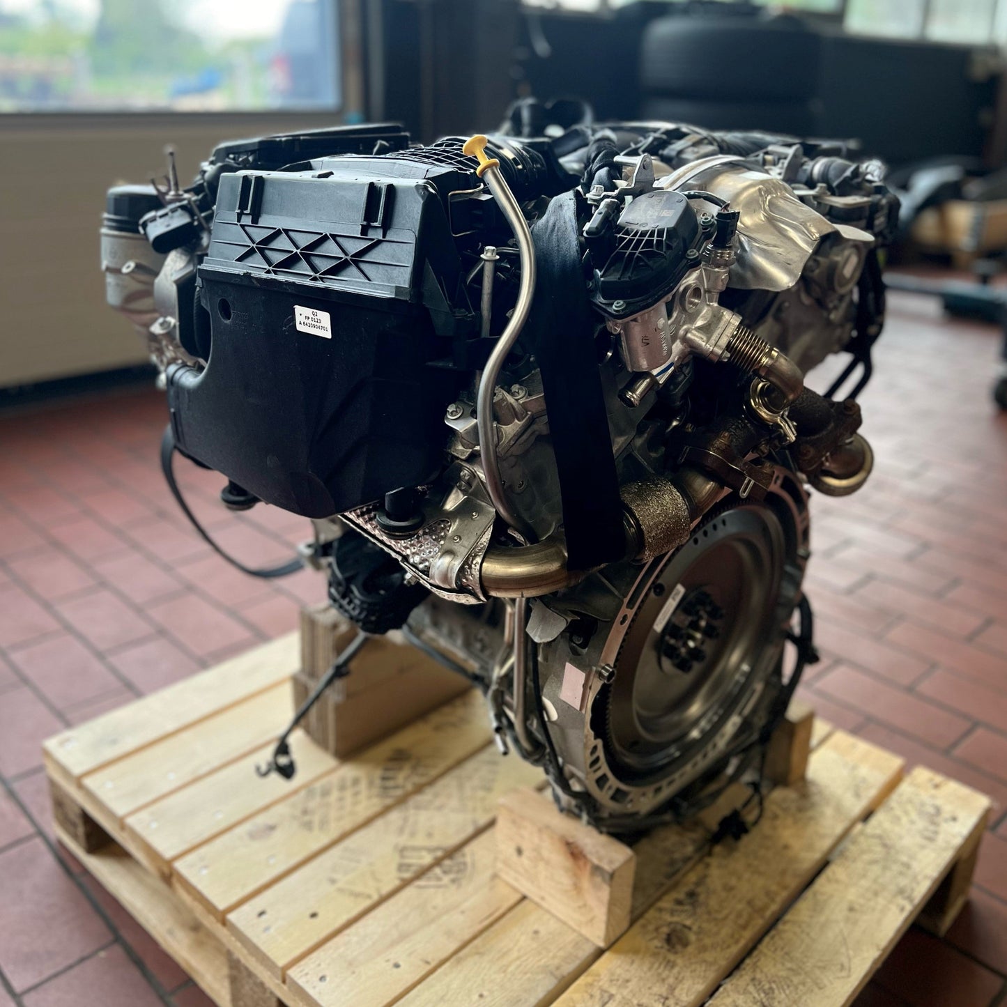 Neuwertiger originaler Mercedes Benz AT-Motor OM642.826 3,0 CDI 320 350
