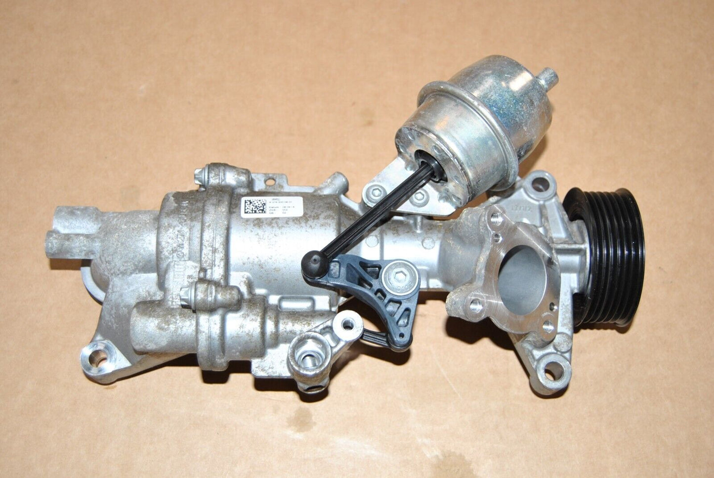 Originale Mercedes Benz Wasserpumpe 1,6 2,0 A2742000601