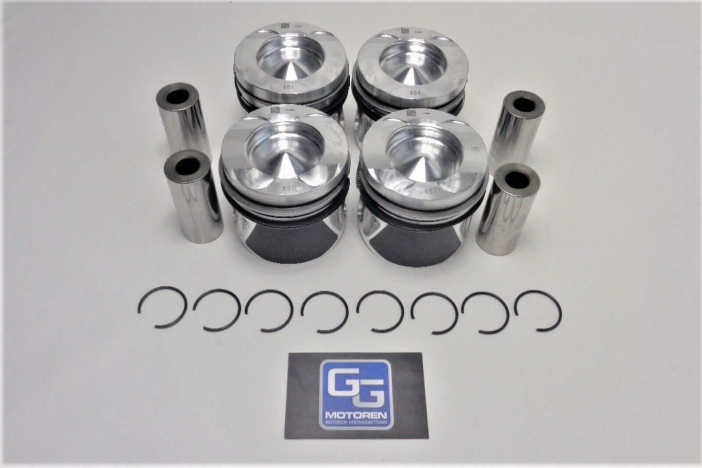 4x NEUE Kolben Mercedes Benz 2,2 CDI OM651 C-Klasse CLS Vito Sprinter W204