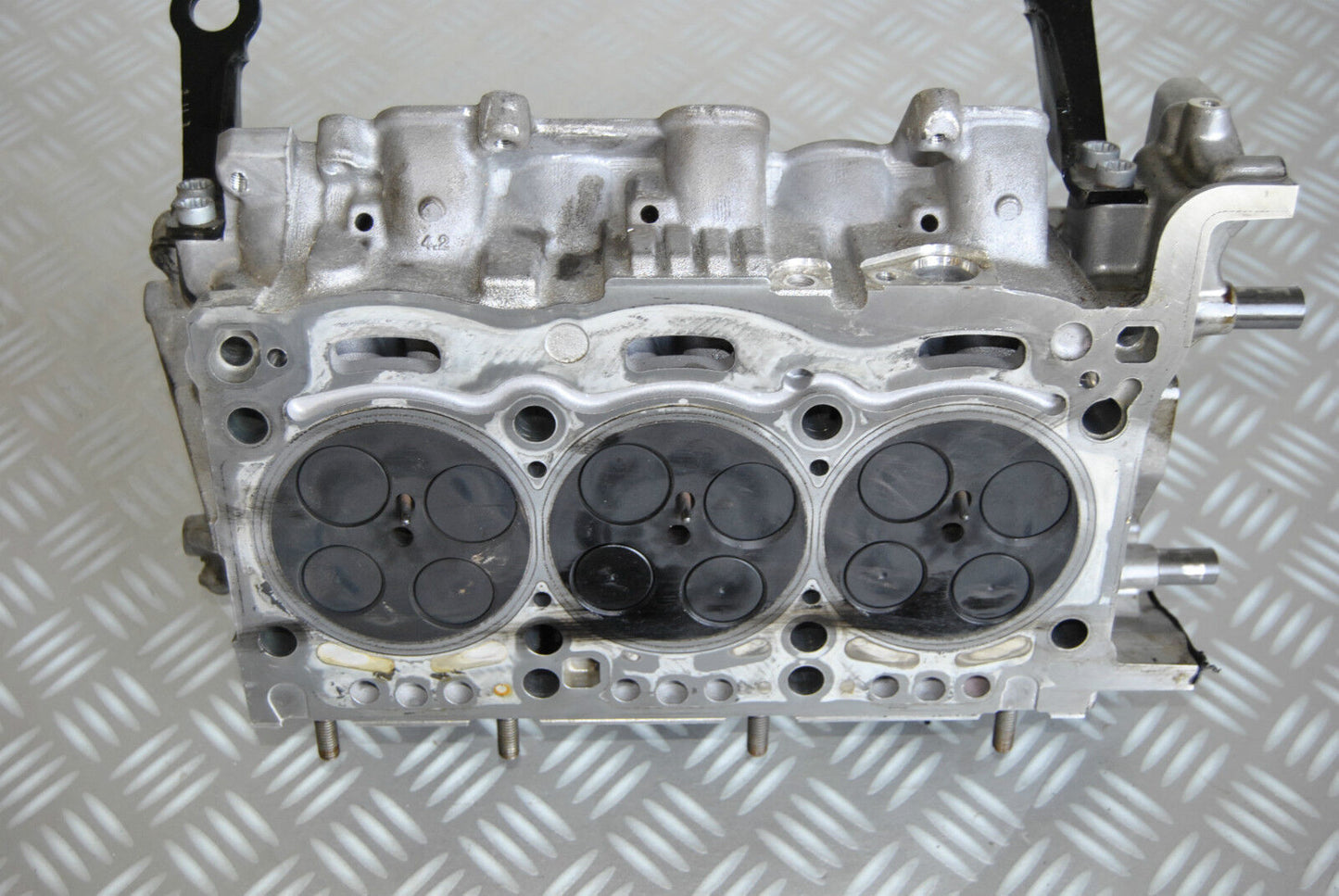 Originaler VW Zylinderkopf 3,0 TDI CDU rechts links