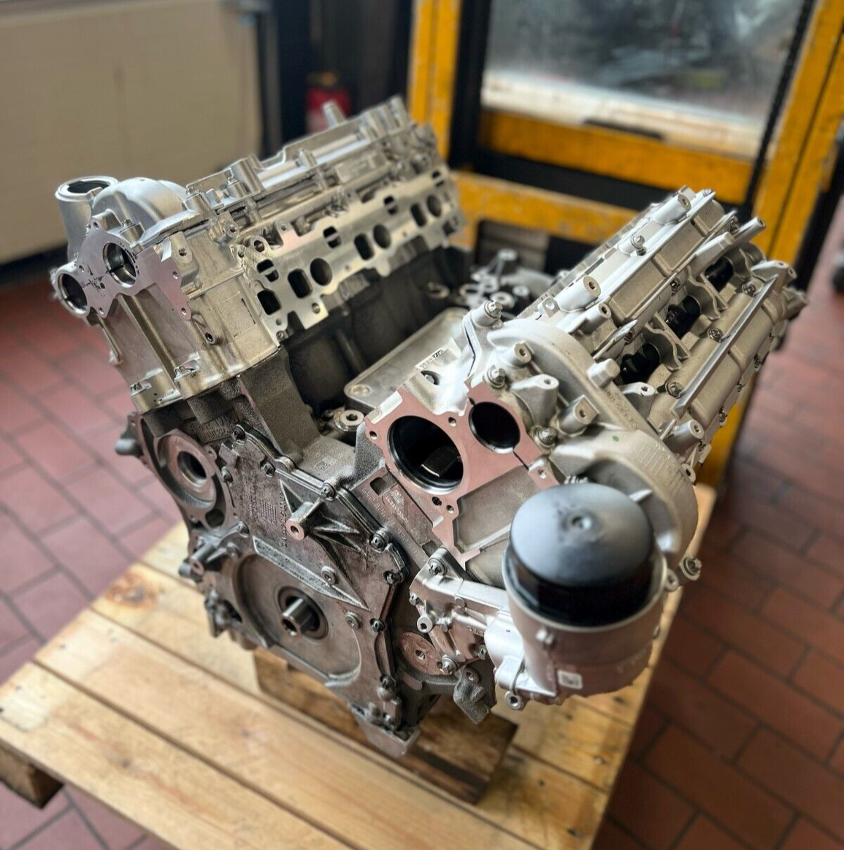 Überholter originaler Mercedes Benz AT-Motor OM642.826 3,0 CDI 320 350
