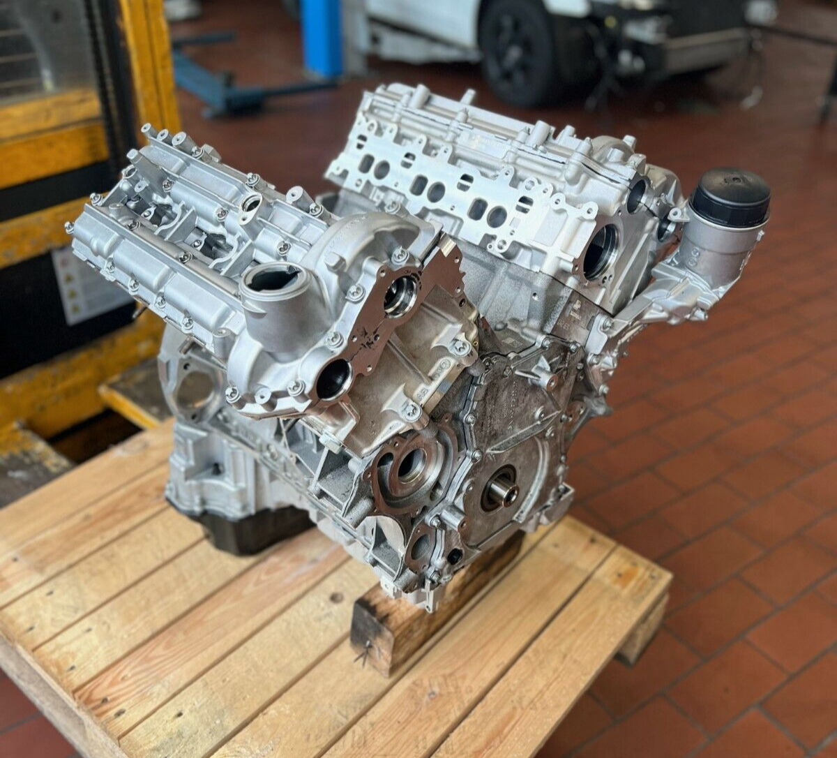 Überholter originaler Mercedes Benz AT-Motor OM642.826 3,0 CDI 320 350