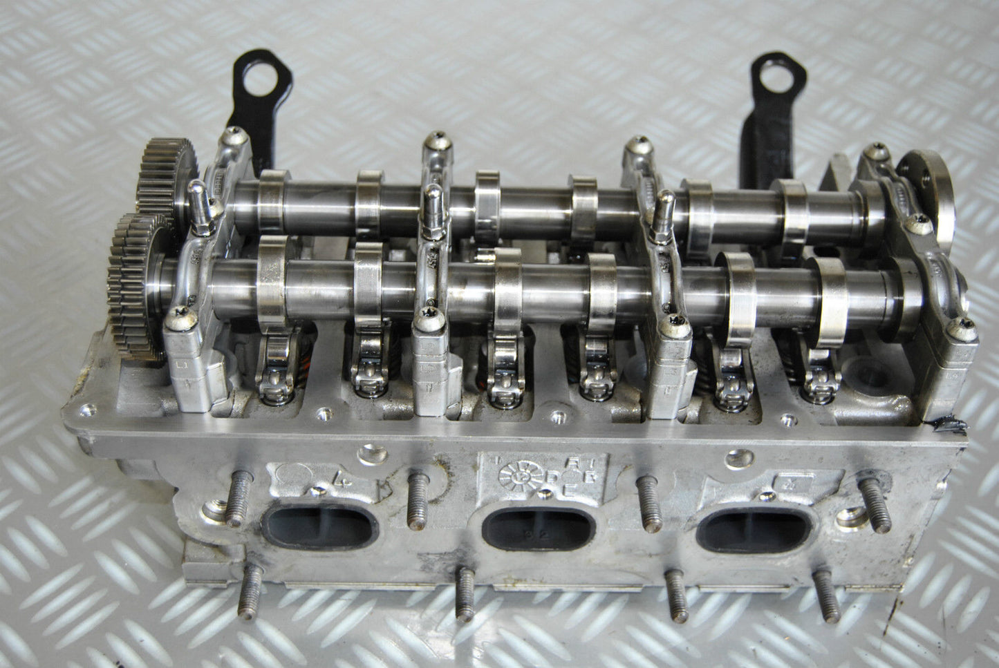 Originaler VW Zylinderkopf 3,0 TDI CDU rechts links