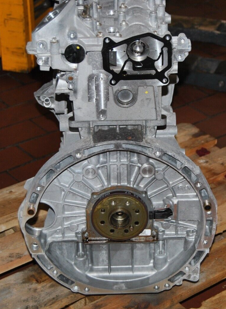 Neuwertiger (ca.5000km gelaufen) AT-Motor original Mercedes 2.0 274.920 W205 W212 W213 R172 Austauschmotor