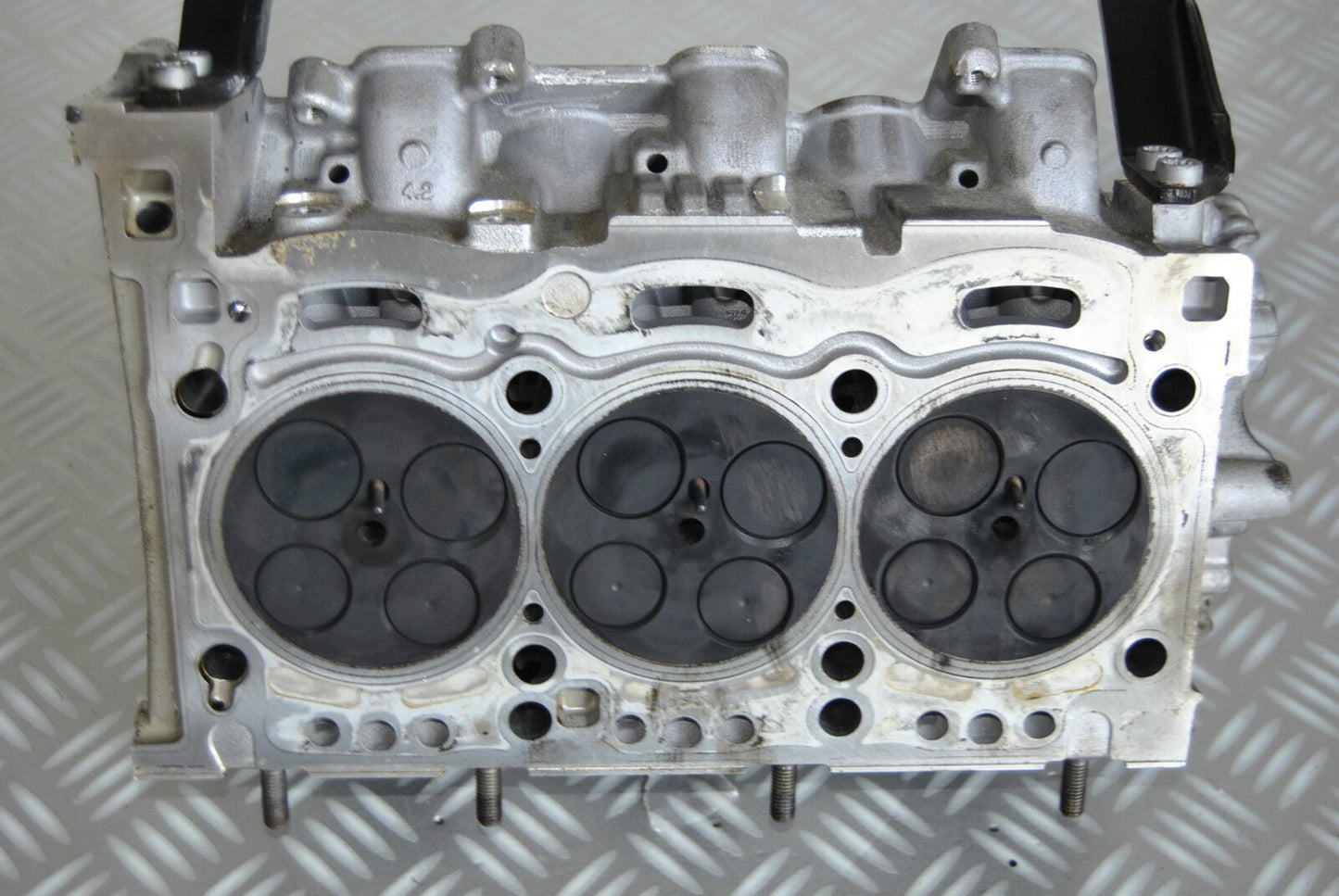 Originaler VW Zylinderkopf 3,0 TDI CDU rechts links
