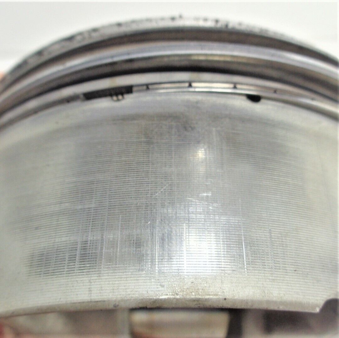 1x originaler Kolben Mercedes-Benz M278 X166 W166 W212 C218 C216 W221