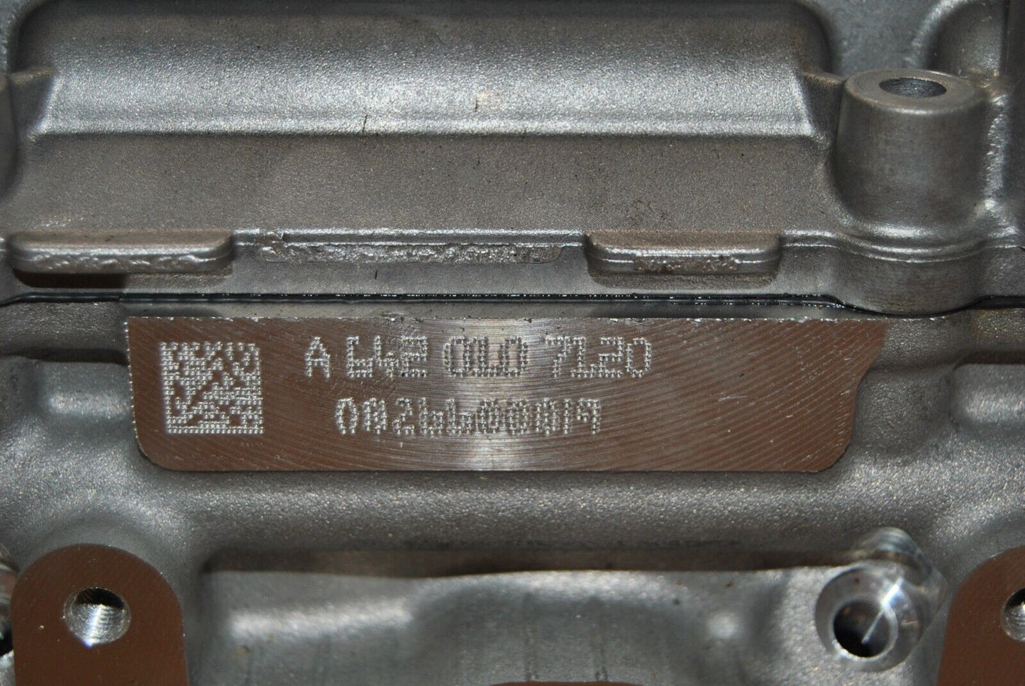 Originaler Mercedes Benz Zylinderkopf links OM642 3,0 CDI A6420107120