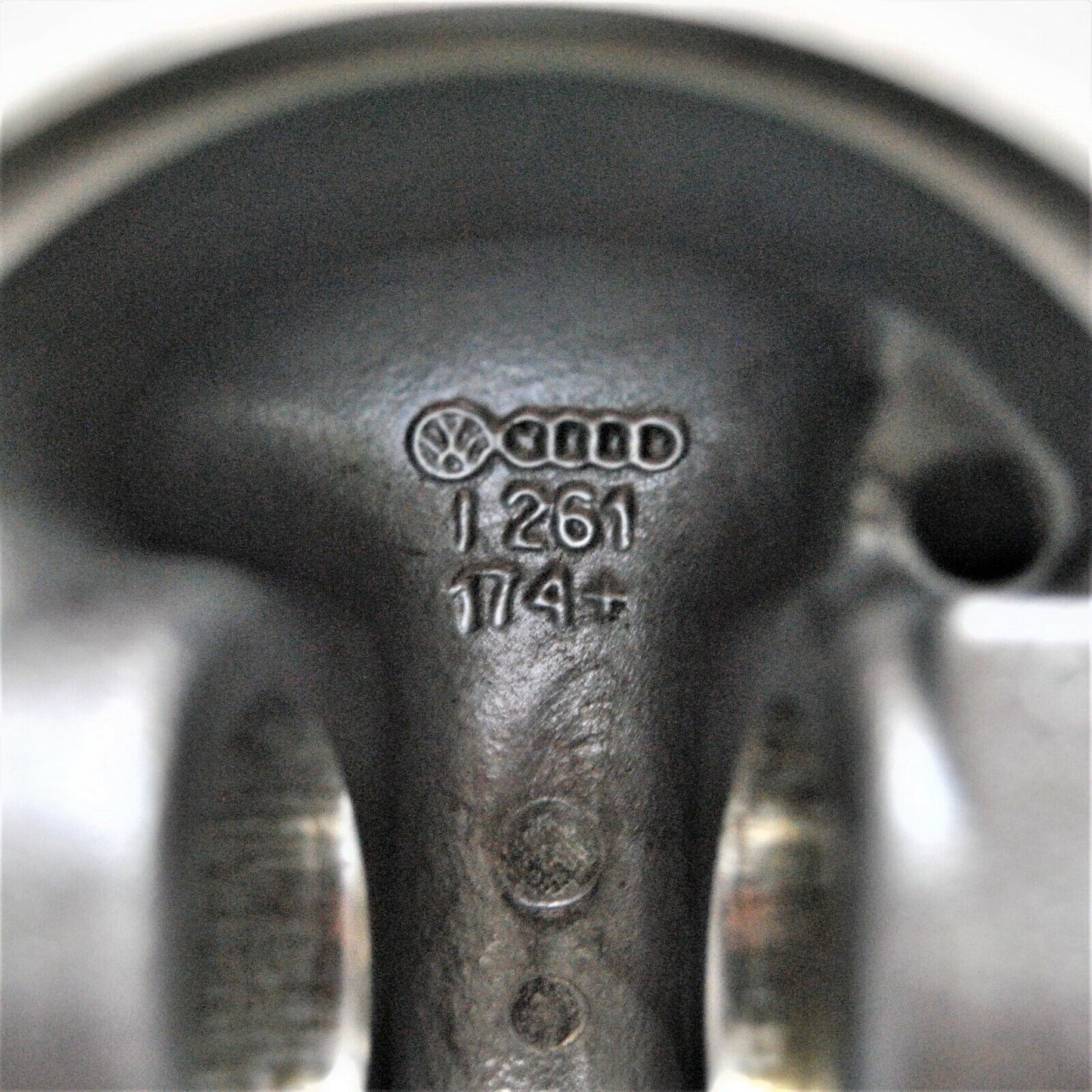 1x originaler Kolben Audi VW Seat Skoda 1,6 TDI CAY