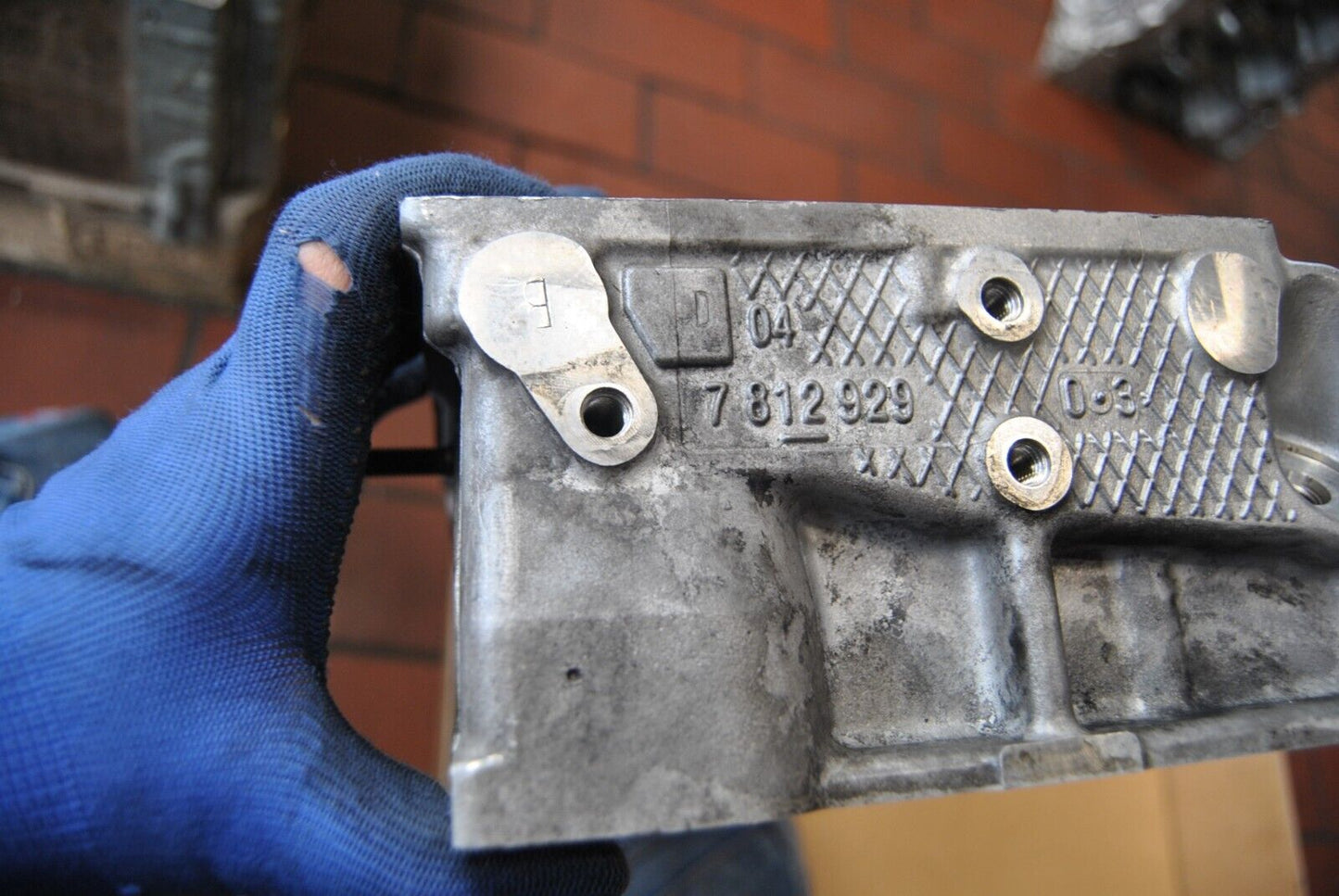 Originaler BMW Zylinderkopf 3,0D N57D30B 8507561