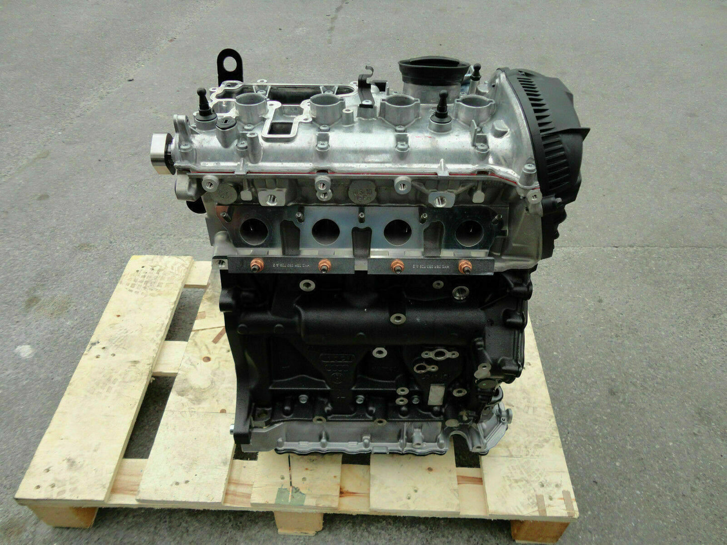 Überholter AT-Motor VW Audi 2.0 TFSI CCZ CDNB 147kW 200PS A3 Passat Austauschmotor